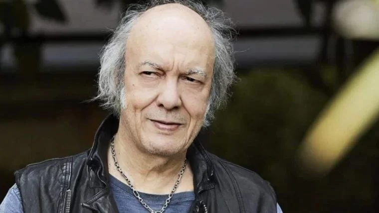 Erasmo Carlos, famoso cantor e compositor da música brasileira, morre aos 81 anos