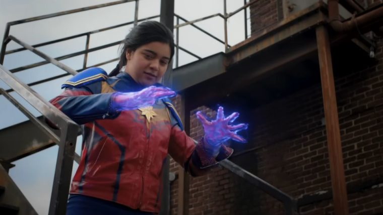 Ms. Marvel ganha novo comercial com Kamala Khan usando seus poderes, confira