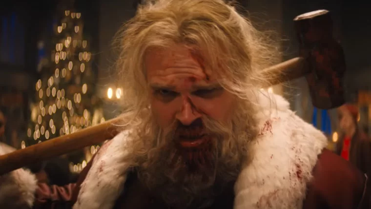 Noite Infeliz ganha trailer com David Harbour como Papai Noel violento, confira